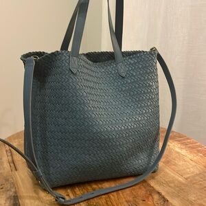 Madewell The Medium Transport Tote (Woven Leather)